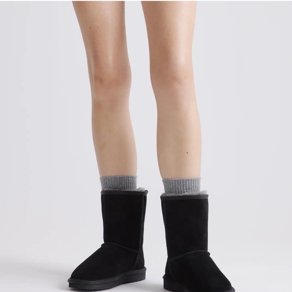 QUINCE Australian Shearling Mid-Calf Black Boot Size 8 & 9 - Picture 2 of 6